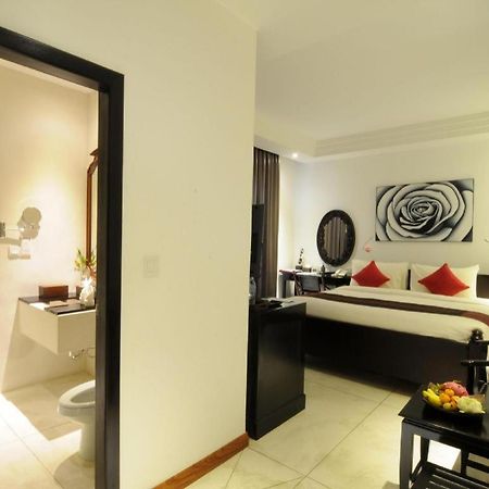La Rose Hotel Boutique y Spa Phnom Penh Exterior foto