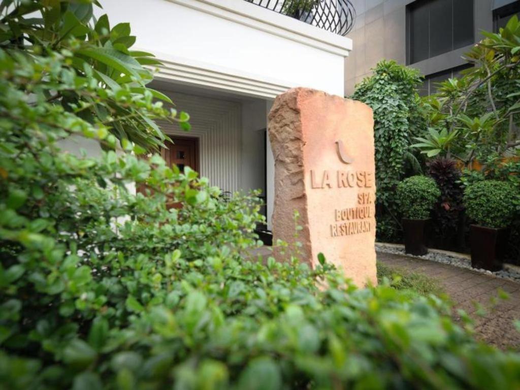 La Rose Hotel Boutique y Spa Phnom Penh Exterior foto