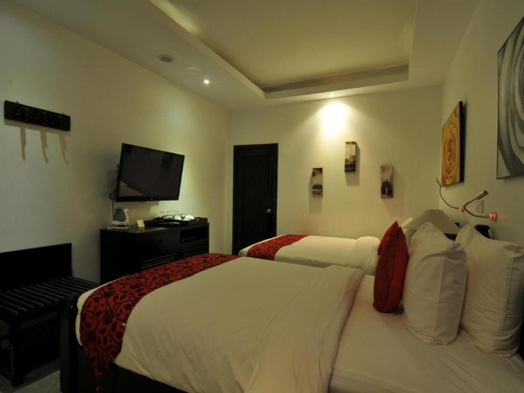 La Rose Hotel Boutique y Spa Phnom Penh Exterior foto