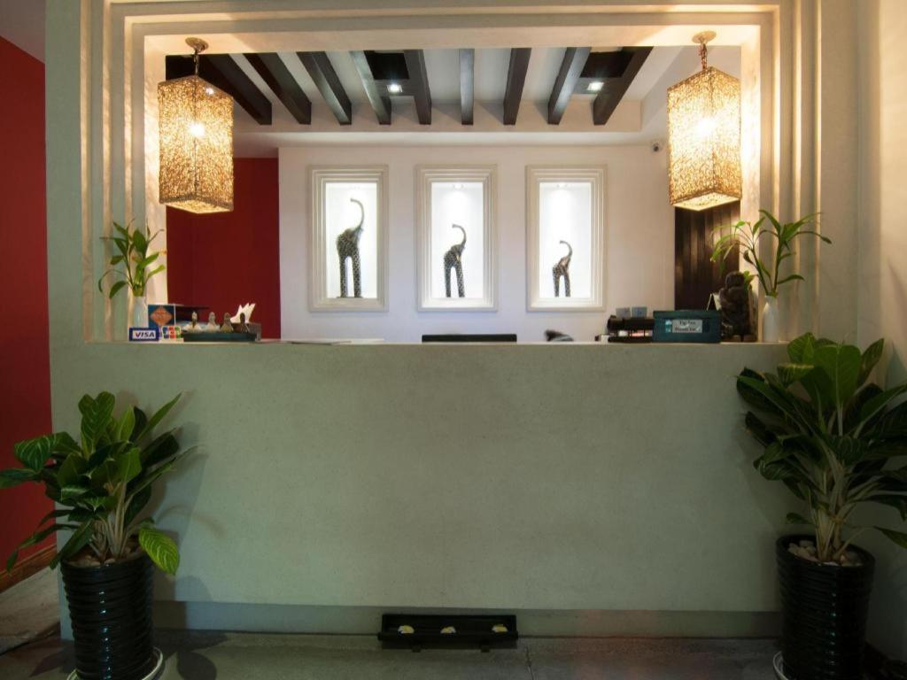 La Rose Hotel Boutique y Spa Phnom Penh Exterior foto